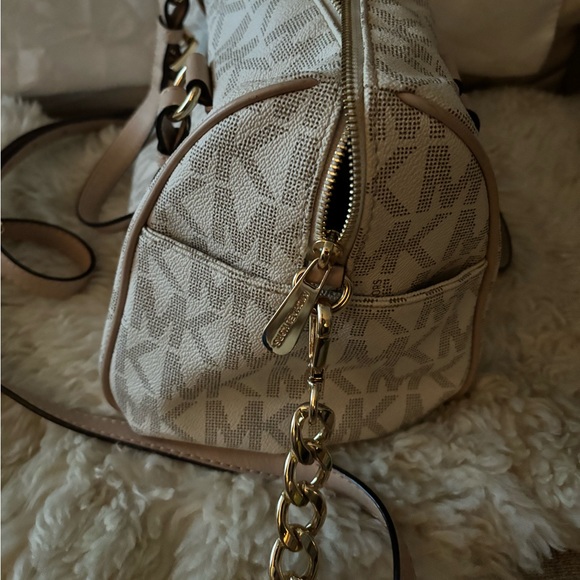 Michael Kors Grayson Medium Satchel Cream - Picture 5 of 8
